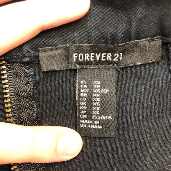 Forever 21 Black Denim Mini Skirt - Picture 4 of 4